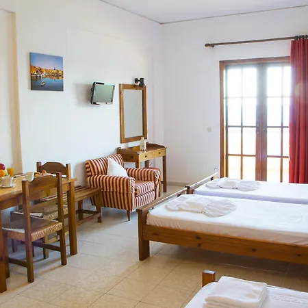 Nostos & Hotel Vlachata