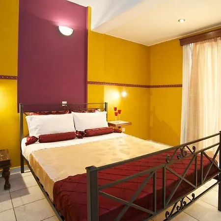 Nostos Hotel 3*